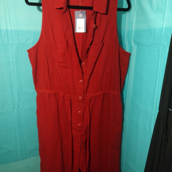 Universal Thread Red Garment - Picture 1 of 6